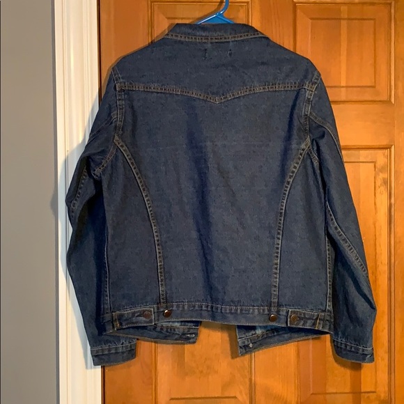 Elia-Cher Jean Jacket - Picture 3 of 3